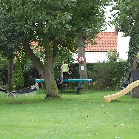 Vakantieoord "De Peppelhoeve" Каудекерке Экстерьер фото